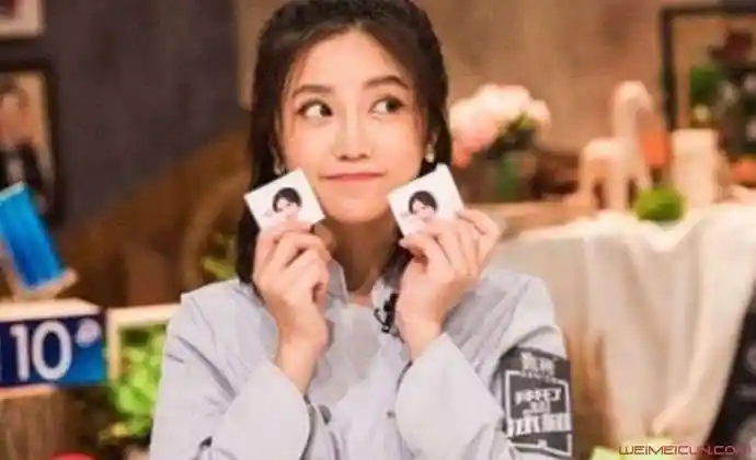 罗拉拜托了冰箱罗拉是谁罗拉个人资料遭起底是个心酸的单亲妈妈罗拉