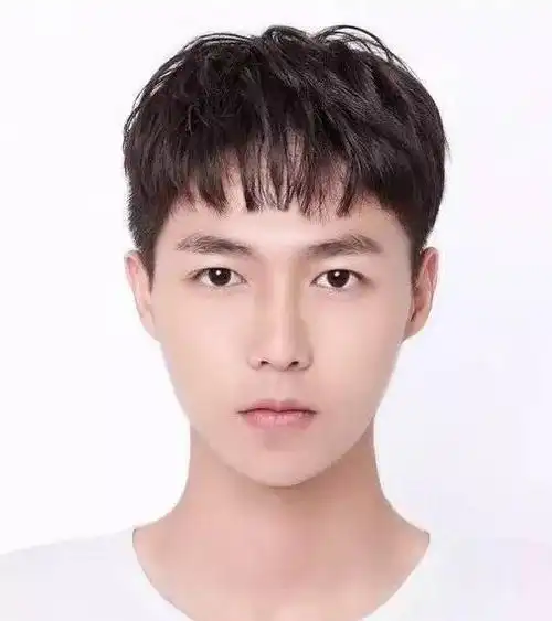 5款帅气的男生发型最好的提升颜值利器时尚过秋冬