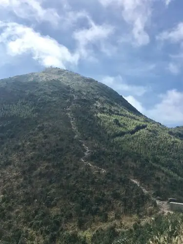 广东汕尾海丰莲花山位于广东省汕尾市海丰县西北部7公里处,主峰海拔