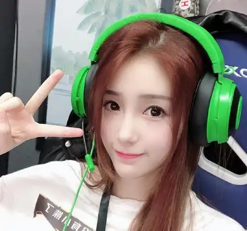 虎牙小熊直播间空降周杰伦粉丝 网友:自己人,播绝地求生吧!