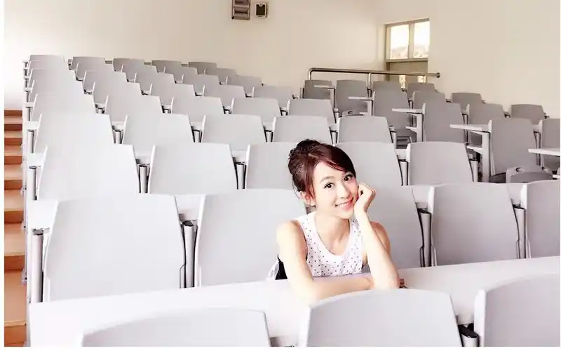 《微微一笑很倾城》人物海报图片桌面壁纸