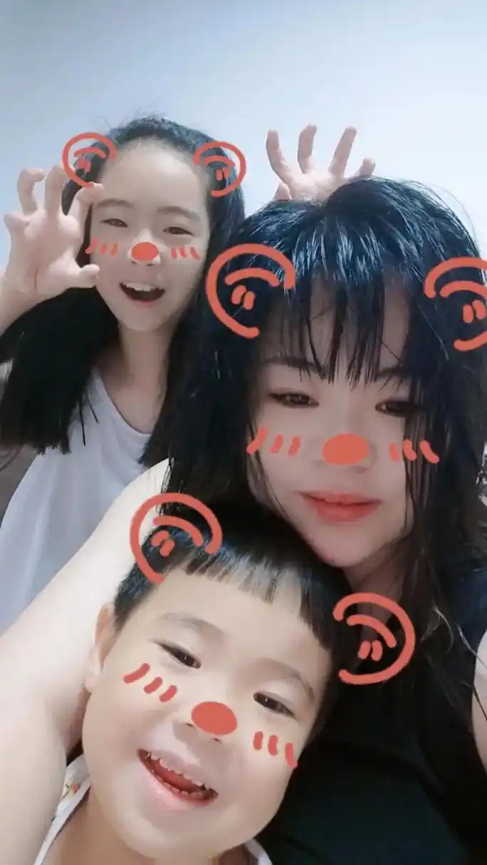 谢谢老妈和妹妹的红包闺女儿子的贺卡老公的小惊喜～爱你们,愿以 - 抖