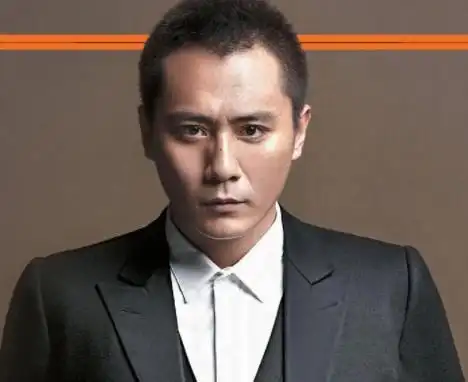 娱乐圈五位头大的男明星,郭德纲上榜且排名第一