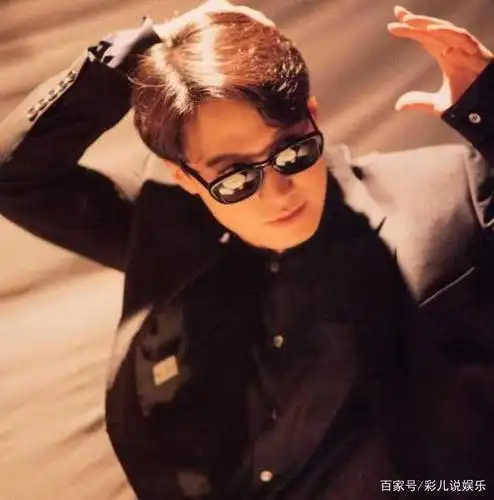 "颜值之首"黎明:天王中的另类,为何被称为"男版杨超越"?