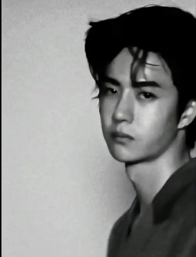 星闻#  五彩斑斓的黑暗系~ 这样的王一博大家还会喜欢吗? #王一博