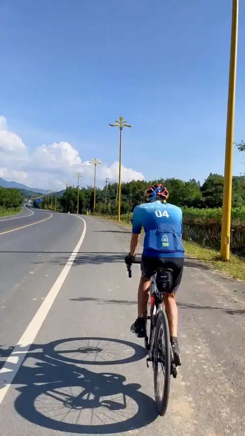 "与您相约·游翁源!户外运动天堂韶关·骑行天下活动"练脚03