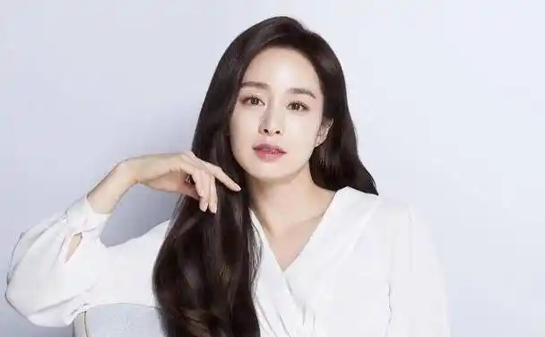 金泰熙——完美少女颜_五官_眼睛_上镜