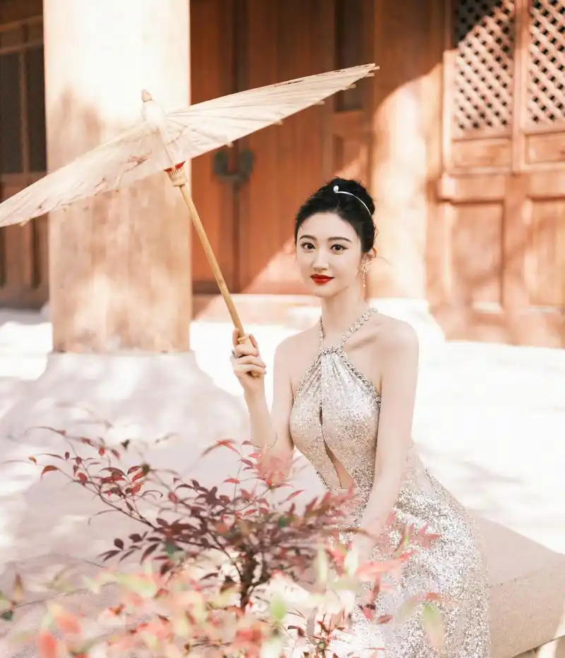 景甜 ,浪漫柔美的姐姐