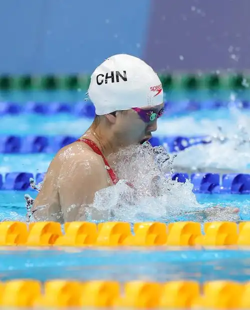 游泳女子100米蛙泳预赛赛况