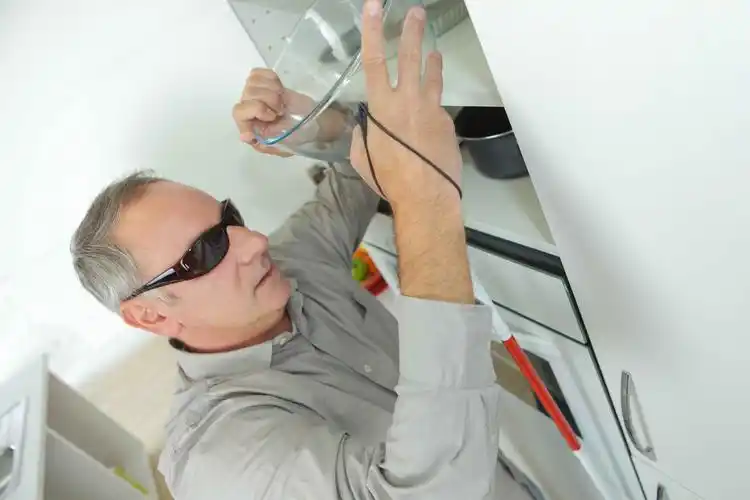 原创每80个国人中就有一个盲人想想为何在生活中却很少看到他们