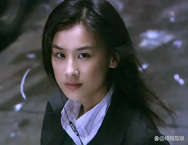 与周星驰闹翻,转身嫁入豪门的黄圣依,到底经历了什么?