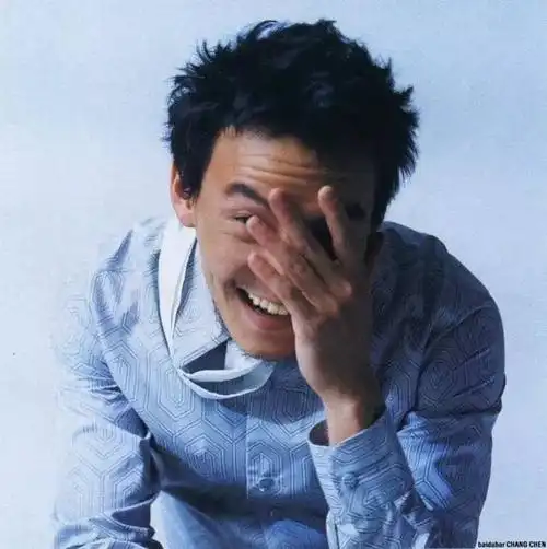 男神张震邪魅禁欲阴冷来看看傲娇软萌爱羞涩的他