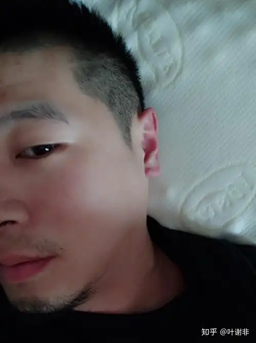 耳垂小耳朵瘦的人,真的就没福气吗? - 知乎