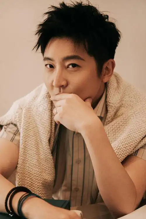 郭京飞图片郭京飞帅气写真图片