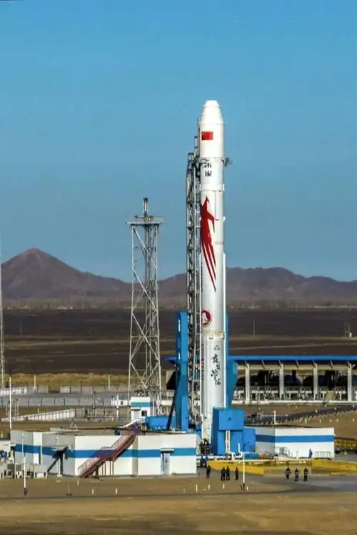 腾飞的东风太空像素34