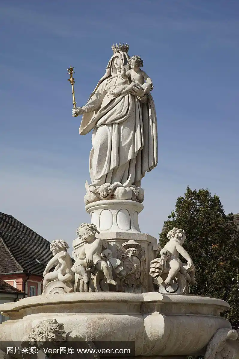 圣母玛利亚的雕像
