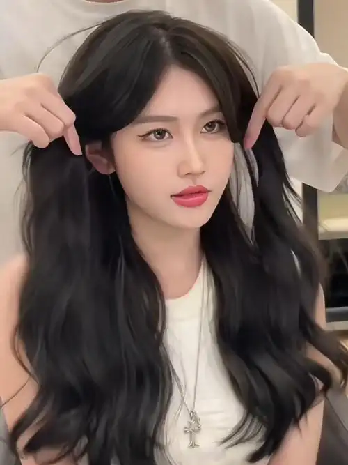 中长发方圆脸女生一定不能错过的修容卷发