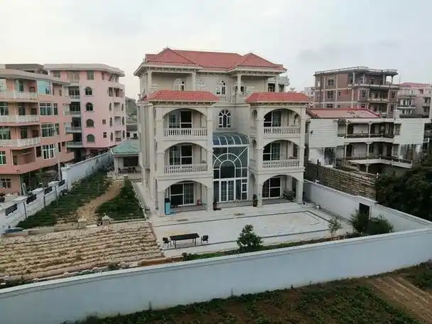 福建农村那些高层豪宅,是不是违建?农村不是限高吗? - 石塘网