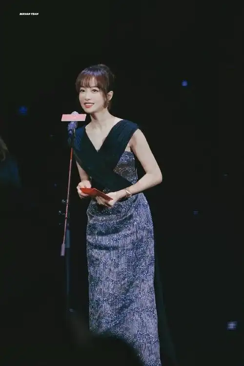 韩网评宋茜近况##你敢信这是宋茜生图