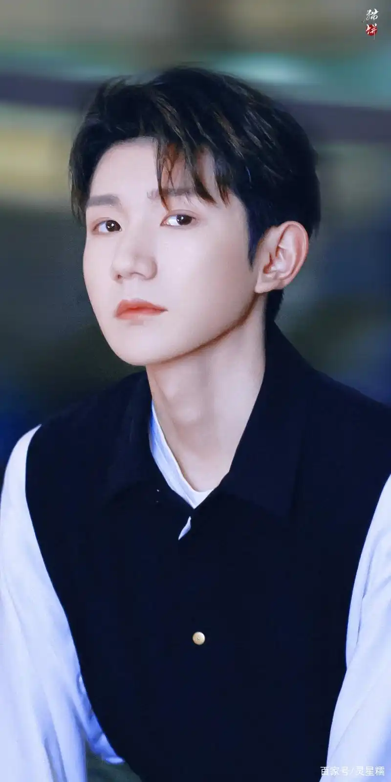 王源最新出炉360度完美帅气图片