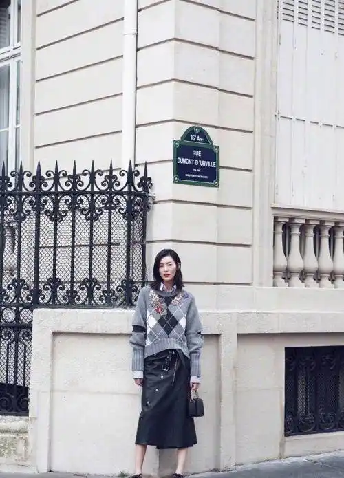 原创刘雯穿搭忒值得学每一身look都是好衣品的代言人