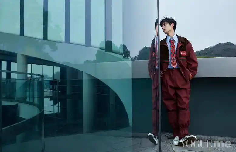 肖战vogueme 该肖战登场了!