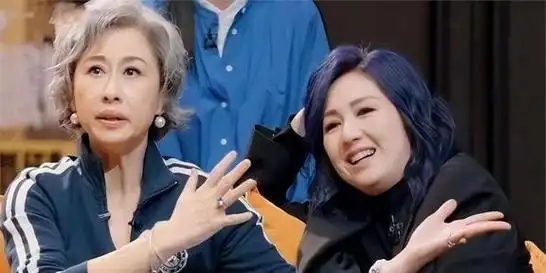 港乐天后杨千嬅罕见倾诉,被网络暴力有家难回的五年