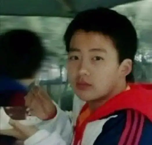 郭麒麟没被郭德纲毁了,纯属幸运.