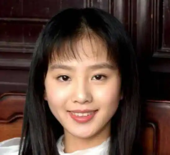 杨幂从小美到大,刘诗诗成仙女下凡_唐嫣_五官_气质