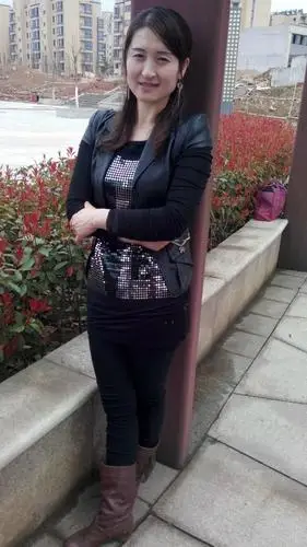 40岁离异女征婚照片(id:89200275)_广东深圳征婚交友_珍爱网