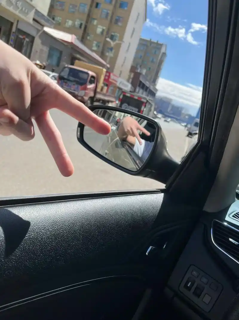 来给生活比个耶 - 抖音