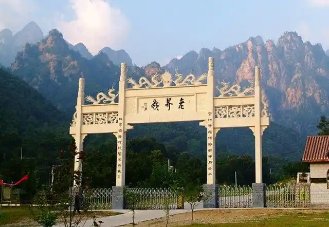 南阳西峡老界岭拓展训练基地南阳周边基地南阳户外素质拓展团建会议