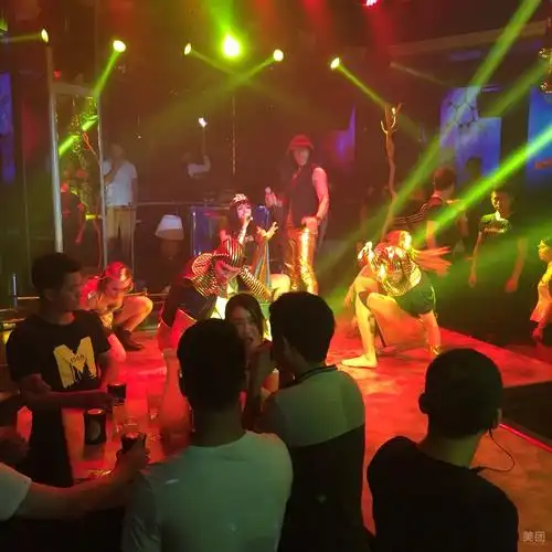 本色酒吧评论