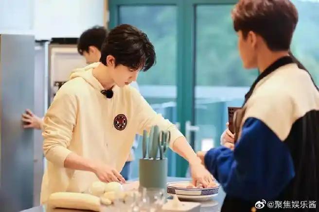 追星星的人郭俊辰恐高又怂又好奇