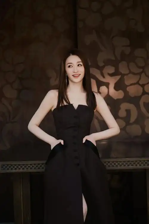 李小冉不值得一部大女主吗?