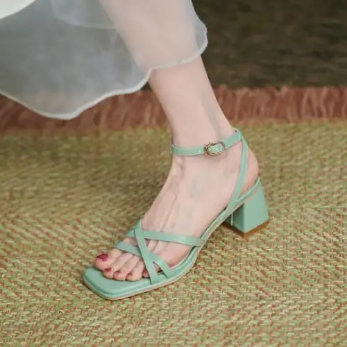 tiauny法式凉鞋女仙女风2021年新款夏季网红一字扣粗跟高跟鞋175