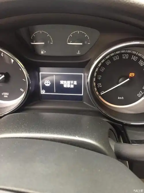 清洗液提示不足加满后仍然显示不足