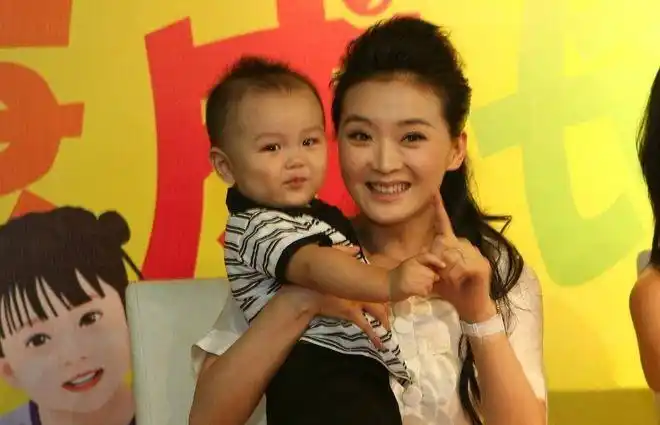 王艳入豪门后被婆婆当丫鬟儿子骂猪头她可曾后悔过