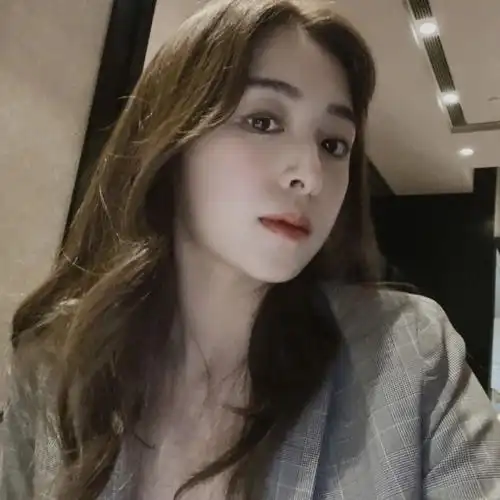 头像张含韵头像可爱