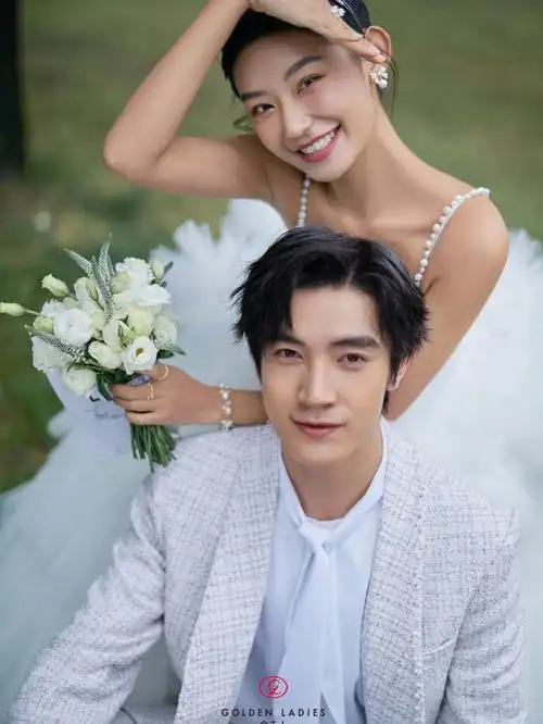 小清新婚纱照|婚纱摄影91|婚礼跟妆|婚礼录像|婚礼摄影|全家福