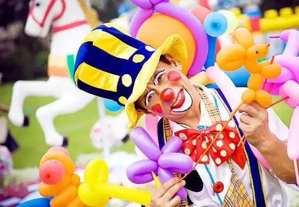 大连哪家公司有小丑表演