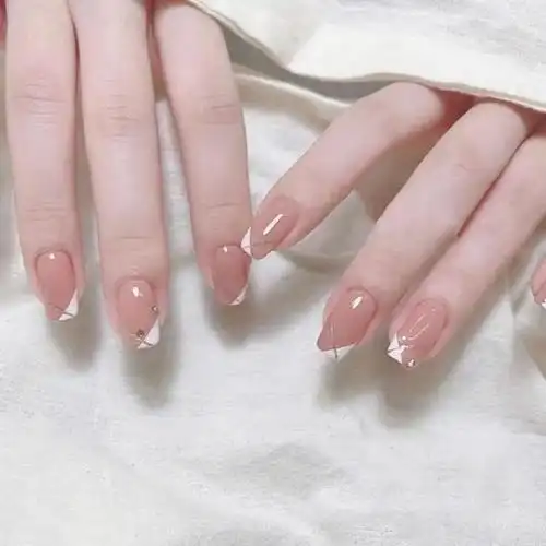 指甲图片美甲款式,指甲图片美甲款式流行(秋冬温暖治愈&显手白