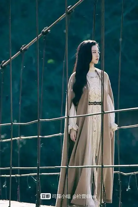 补10套共63套司藤的53套服装全了吗既然外套都单算了也不怕再多加几套