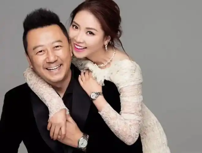 郭涛的老婆是谁(郭涛妻子李燃,嫁大15岁丈夫,婚后生两娃,一家四口幸福