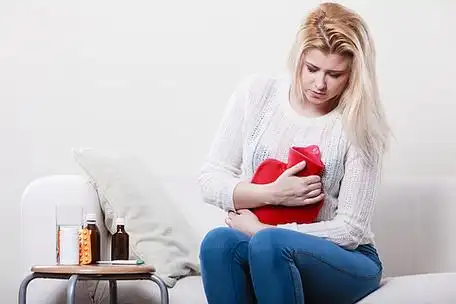 痛苦的时期和月经来潮问题的概念.