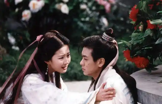 读金庸段誉对王语嫣一往情深为何她最终却选择了慕容复