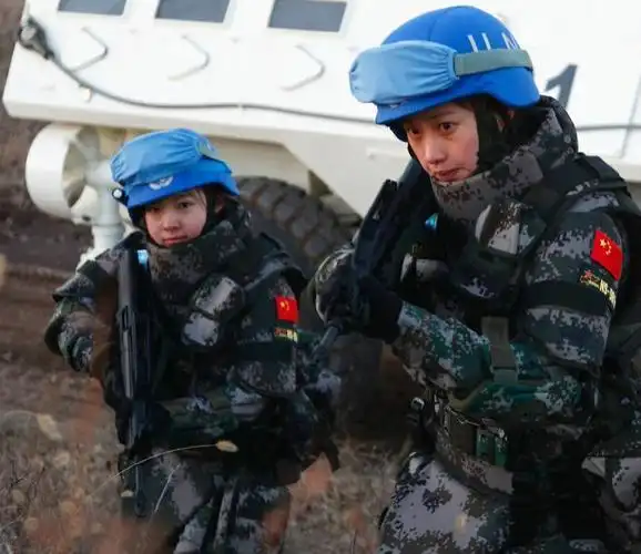 由济南军区组建的中国首支赴南苏丹维和步兵营在山东莱阳举行出征誓师