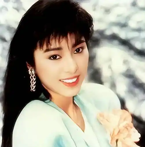 离开成龙后,和尹志强相恋26年不结婚,米雪怎样才能放过自己_生活_感情