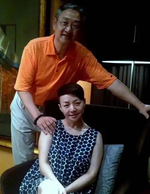 瞒了23年的宋丹丹女儿比巴图优秀好几倍如今已是华人骄傲