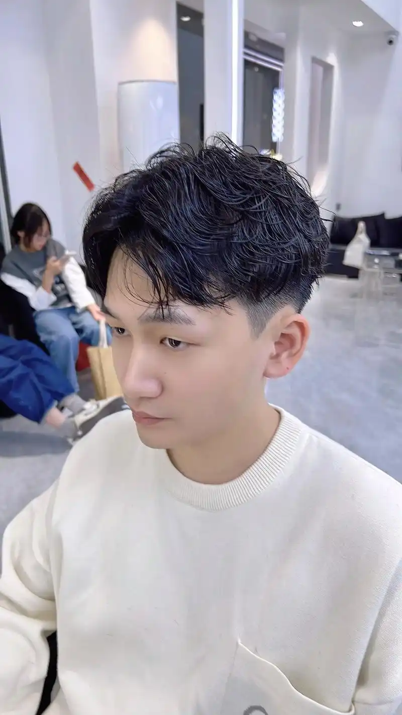 男士必烫束状纹理烫山男生推荐超帅发型束 - 抖音